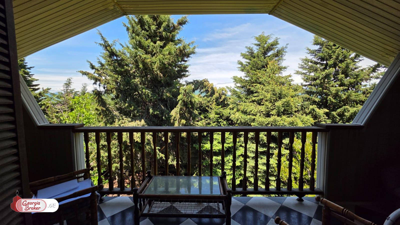 nearly repaired 7-room house for sale